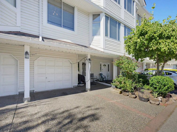 97-7955 122 Street, Surrey, BC, V3W 4T4 - 2