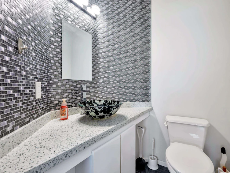 97-7955 122 Street, Surrey, BC, V3W 4T4 - 18