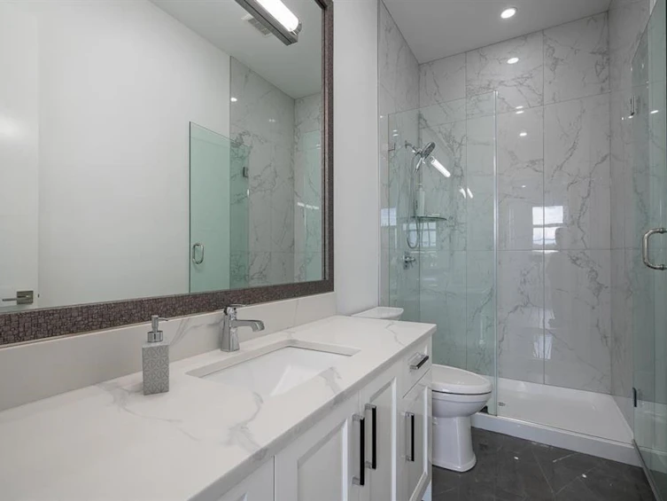 12080 Westminster Highway, Richmond, BC, V6V 1A1 - 27
