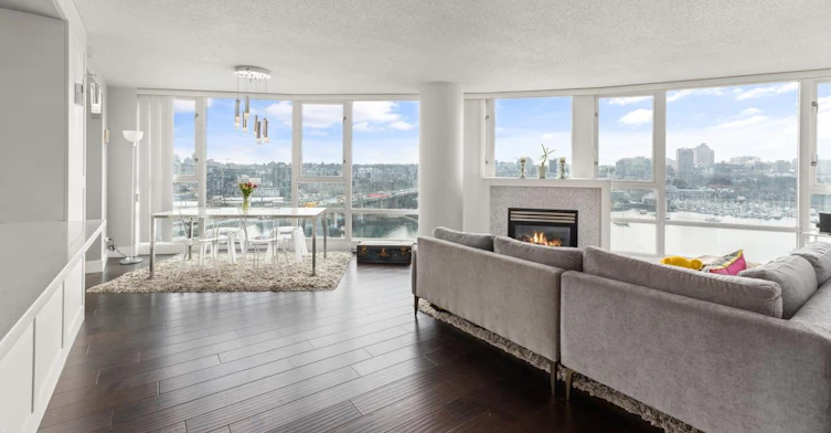 1606-1033 Marinaside Crescent, Vancouver, BC, V6Z 3A3 - 2
