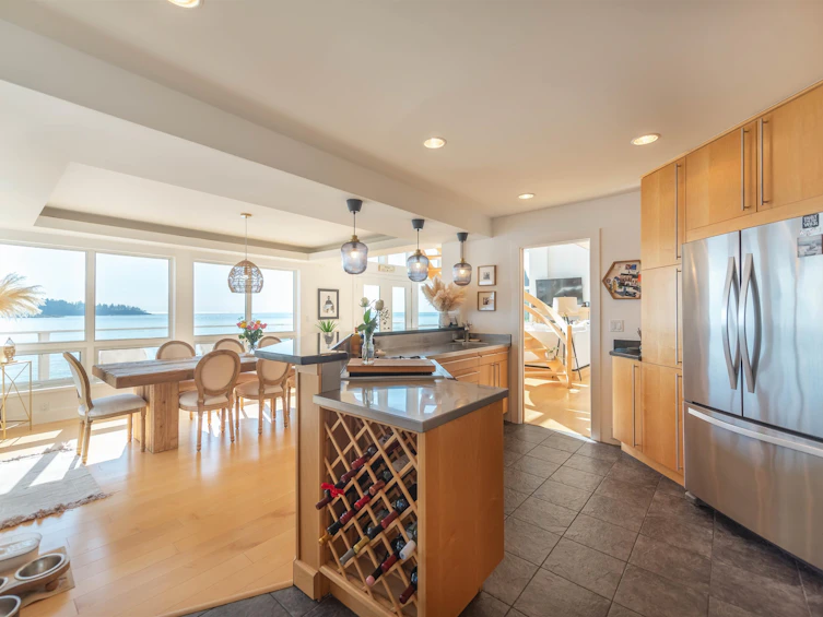 6655 Sunshine Coast Highway, Sechelt, BC, V7Z 0M9 - 10