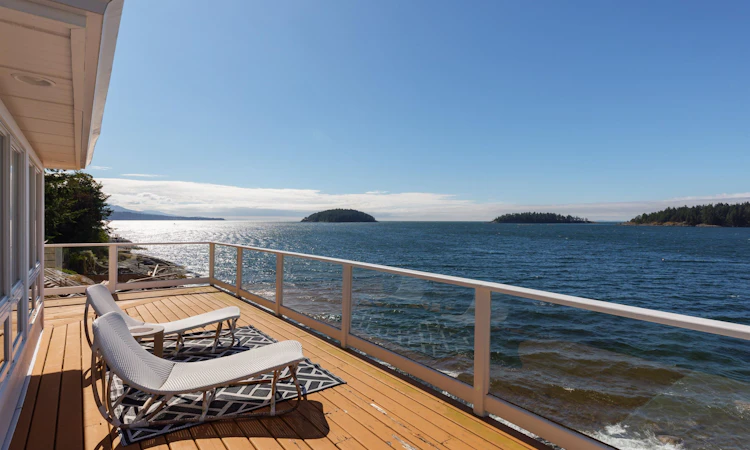 6655 Sunshine Coast Highway