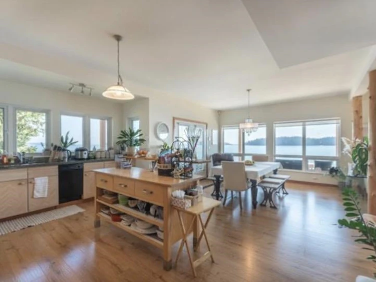 6655 Sunshine Coast Highway, Sechelt, BC, V7Z 0M9 - 29