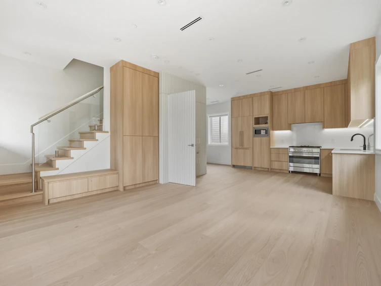 3116 W 42nd Avenue, Vancouver, BC, V6N 3H2 - 16