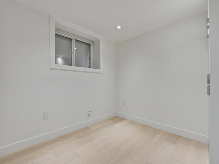 3116 W 42nd Avenue, Vancouver, BC, V6N 3H2 - 39