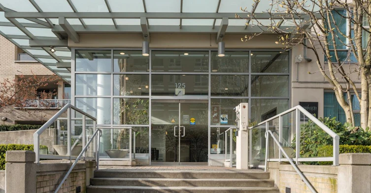 704-125 Milross Avenue, Vancouver, BC, V6A 0A1 - 32