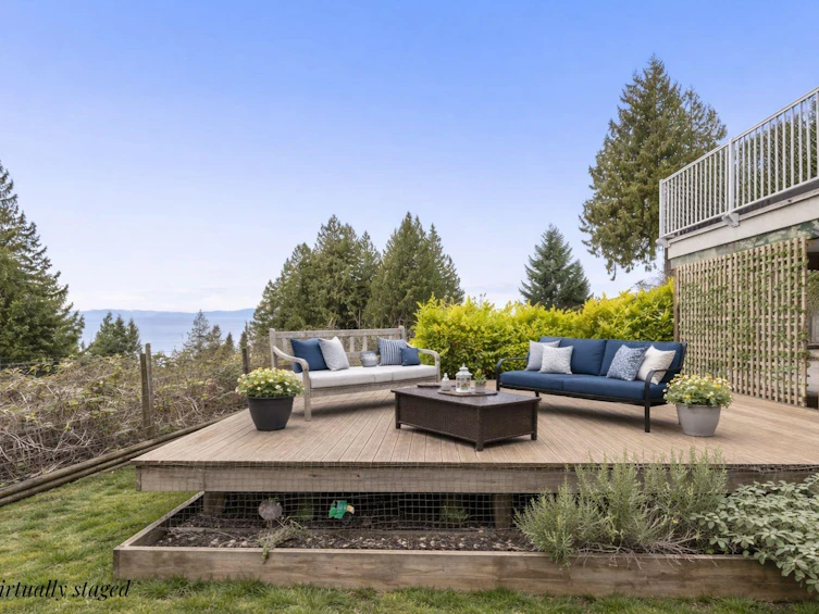 1405 Velvet Road, Gibsons, BC, V0N 1V0 - 16