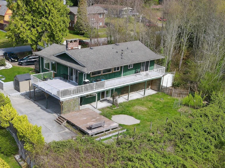 1405 Velvet Road, Gibsons, BC, V0N 1V0 - 2
