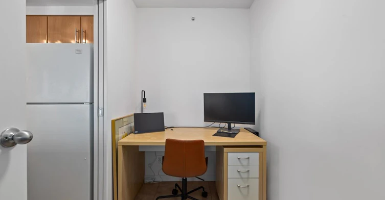 2201-1077 Marinaside Crescent, Vancouver, BC, V6Z 2Z5 - 10