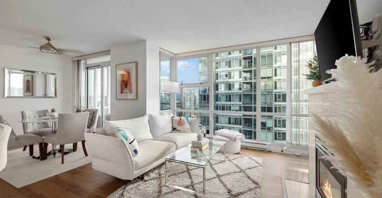 2201-1077 Marinaside Crescent, Vancouver, BC, V6Z 2Z5