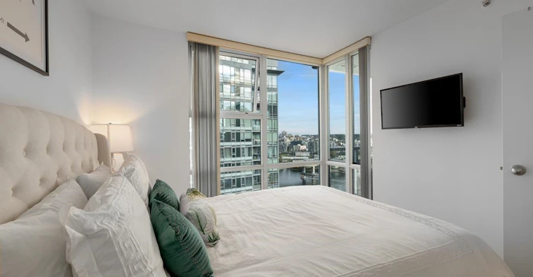 2201-1077 Marinaside Crescent, Vancouver, BC, V6Z 2Z5 - 18