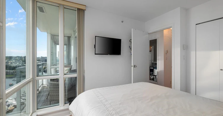 2201-1077 Marinaside Crescent, Vancouver, BC, V6Z 2Z5 - 20