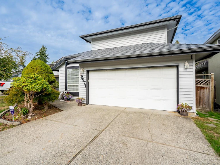 12971 66b Avenue, Surrey, BC, V3W 9P2