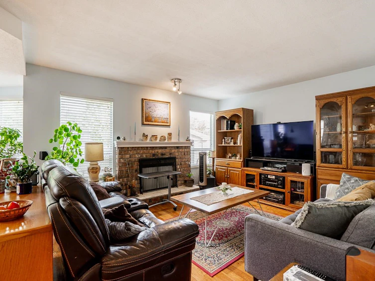 12971 66b Avenue, Surrey, BC, V3W 9P2 - 11