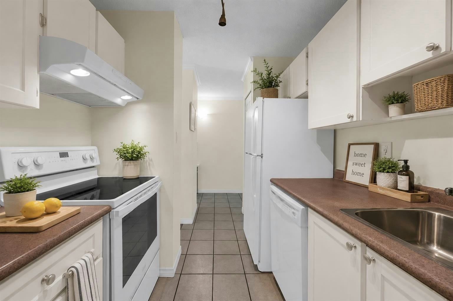 209-10220 Ryan Road, Richmond, BC, V7A 4R1 - 10