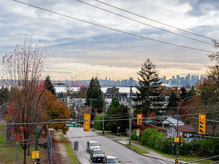 1710 Larson Road, North Vancouver, BC, V7M 2Z4 - 18