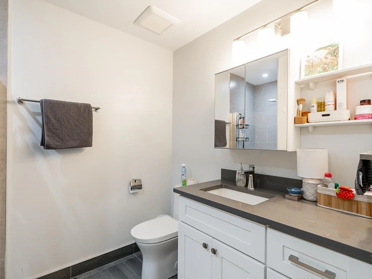11-3350 Rosemont Drive, Vancouver, BC, V5S 2C9 - 19