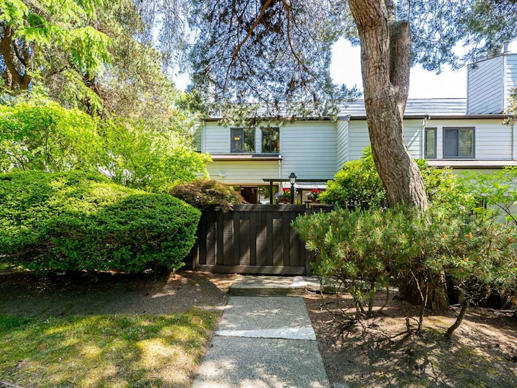 11-3350 Rosemont Drive, Vancouver, BC, V5S 2C9 - 32