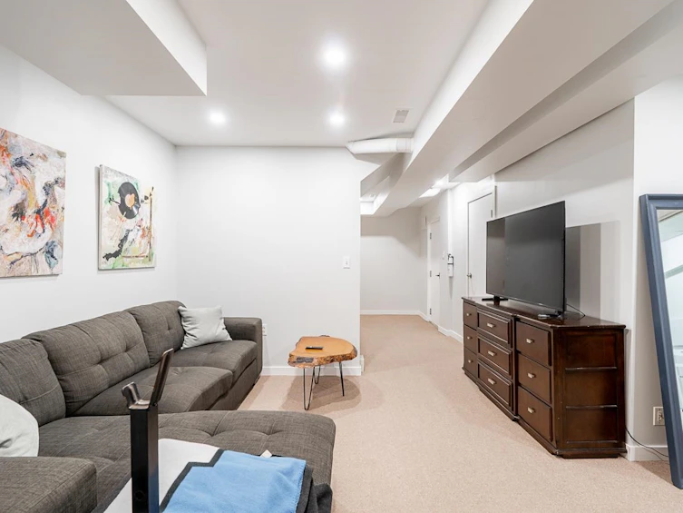 11-3350 Rosemont Drive, Vancouver, BC, V5S 2C9 - 26