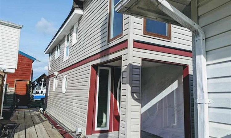 201-8191 River Road