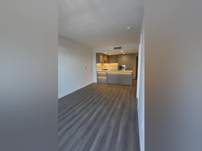 1603-6608 Sussex Avenue - 4