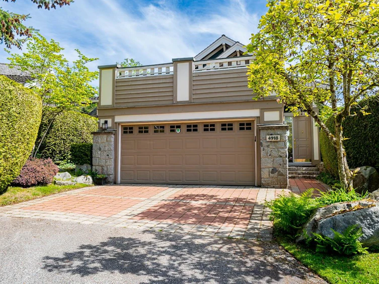 4918 Edendale Lane, West Vancouver, BC, V7W 3H7