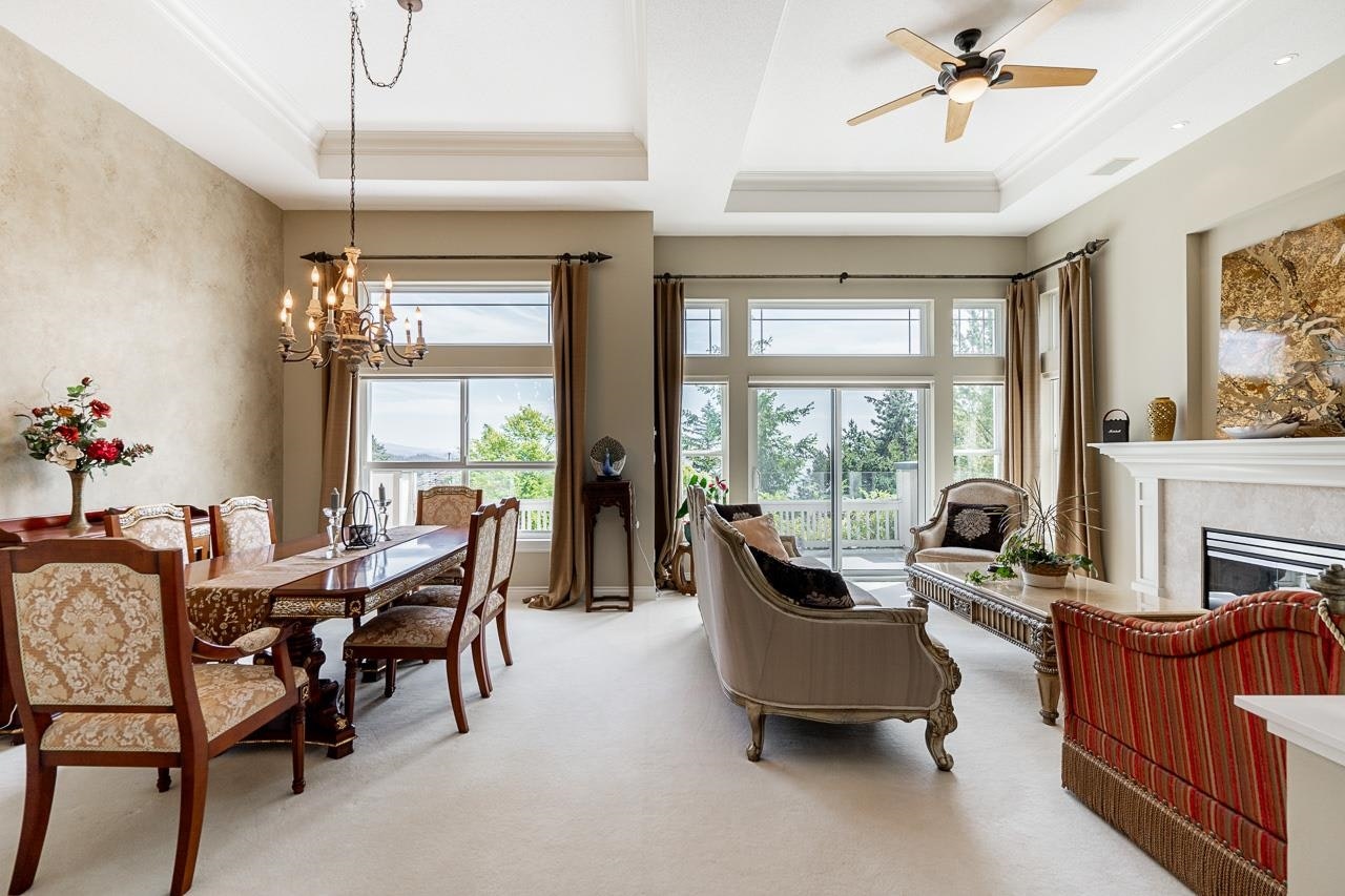 4918 Edendale Lane, West Vancouver, BC, V7W 3H7 - 3