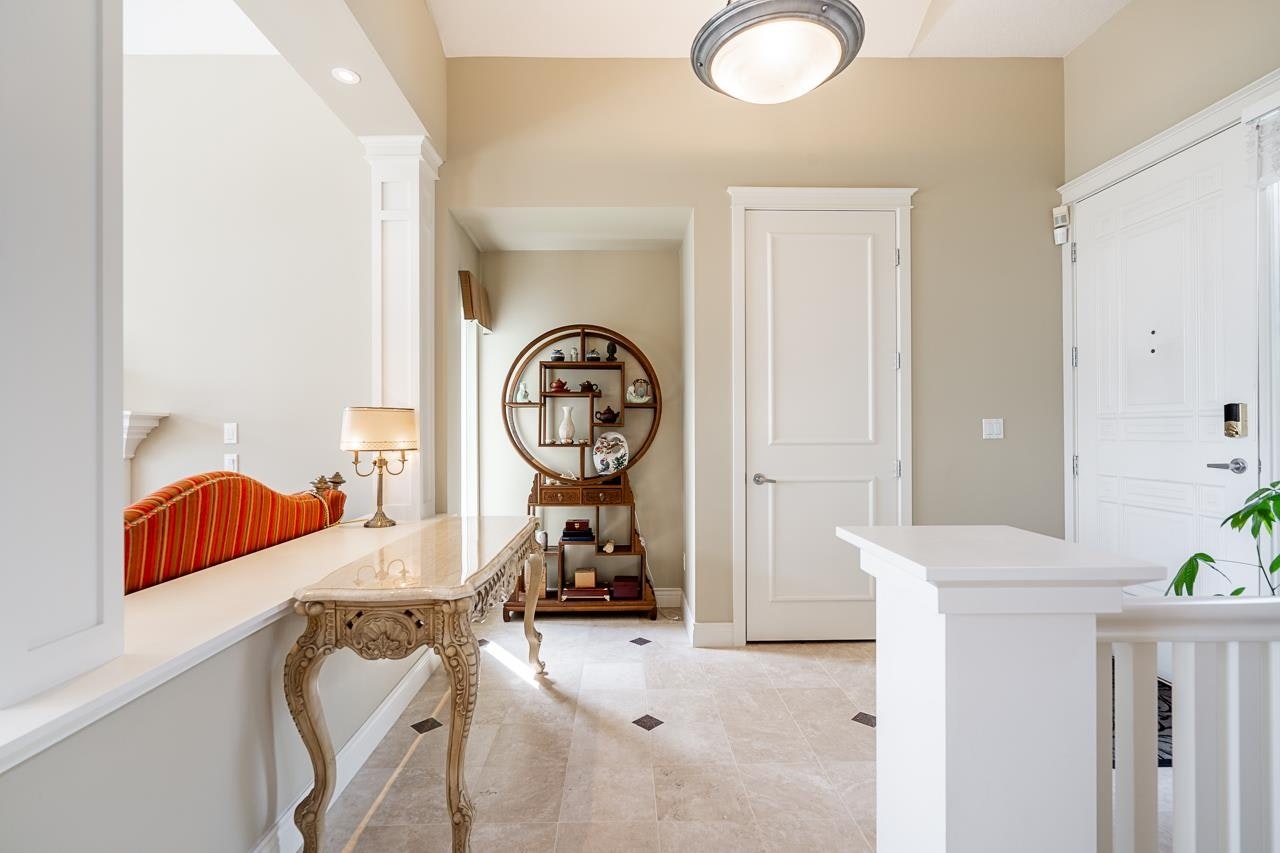 4918 Edendale Lane, West Vancouver, BC, V7W 3H7 - 2