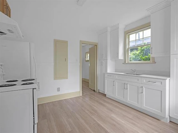 5030 Blenheim Street, Vancouver, BC, V6N 1N5 - 6