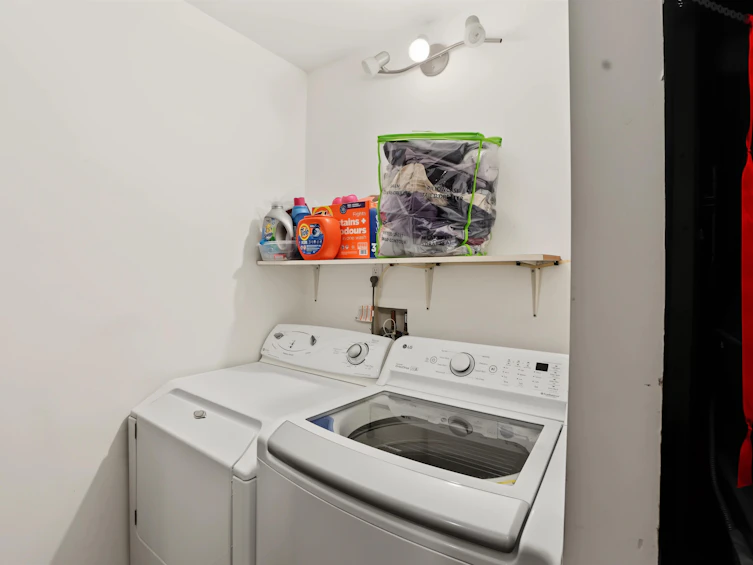 3381 William Avenue, North Vancouver, BC, V7K 1Z7 - 21
