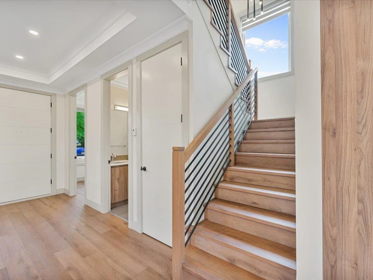3179 E 16th Avenue, Vancouver, BC, V5M 2M7 - 20
