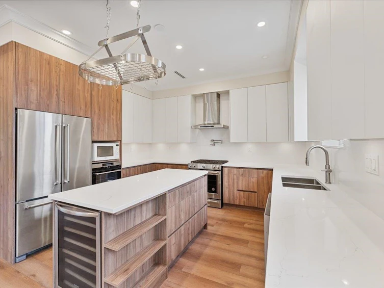 3179 E 16th Avenue, Vancouver, BC, V5M 2M7 - 16