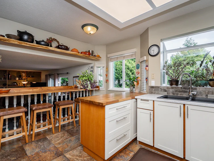1299 Jordan Street, Coquitlam, BC, V3B 6P1 - 12