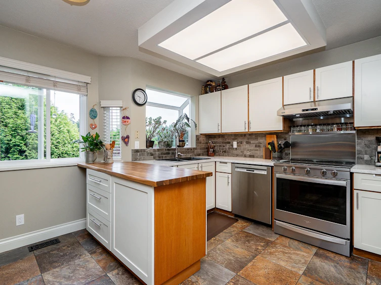 1299 Jordan Street, Coquitlam, BC, V3B 6P1 - 11