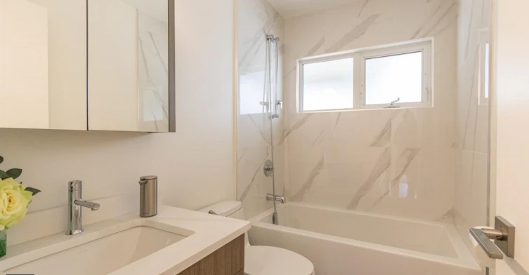 3581 Bluebonnet Road, North Vancouver, BC, V7R 4C9 - 9