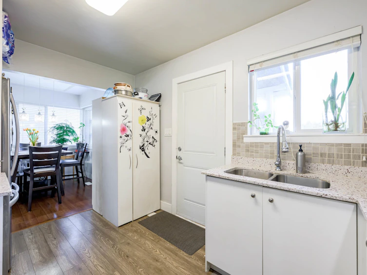 11181 90 Avenue, Delta, BC, V4C 3H1 - 13