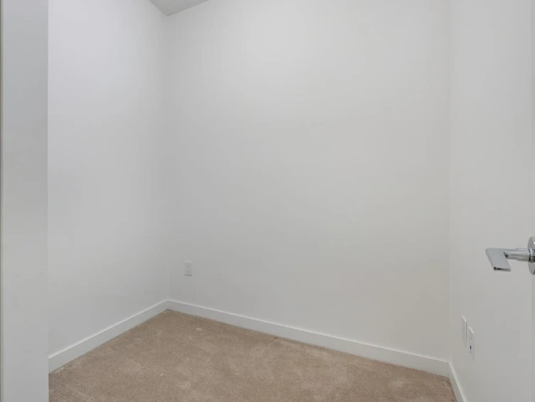 203-15858 Fraser Highway, Surrey, BC, V4N 6X4 - 17