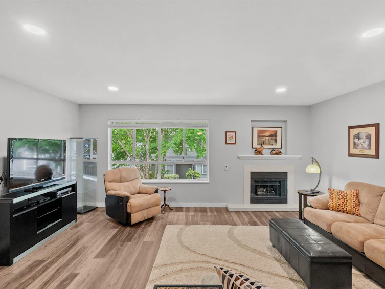 2-6320 48a Avenue, Delta, BC, V4K 4W3 - 6