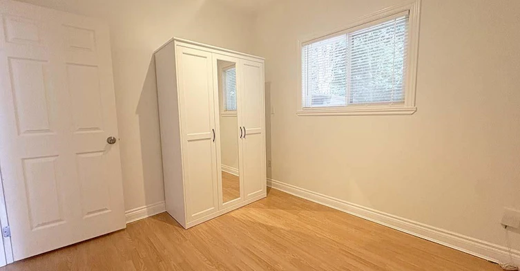 8144 Wedgewood Street, Burnaby, BC, V3N 1C3 - 10