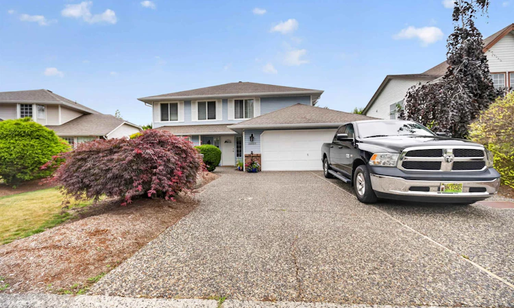 10097 Beaver Crescent