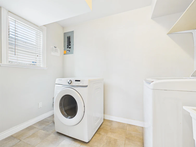 861 Greene Street, Coquitlam, BC, V3C 2B9 - 24