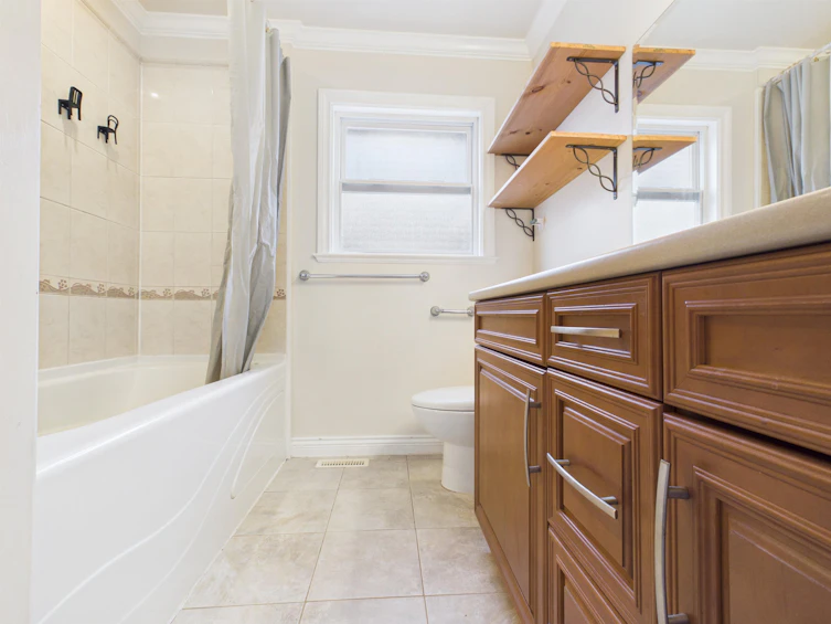 861 Greene Street, Coquitlam, BC, V3C 2B9 - 23