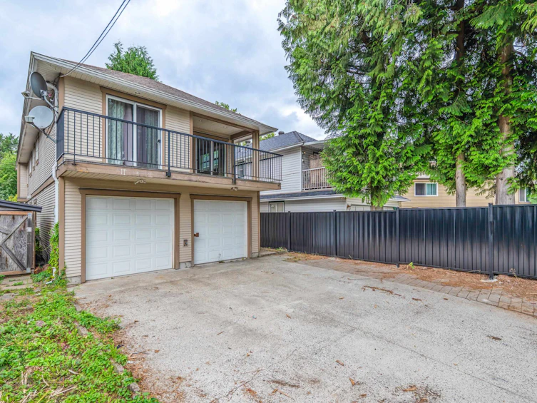 861 Greene Street, Coquitlam, BC, V3C 2B9 - 29