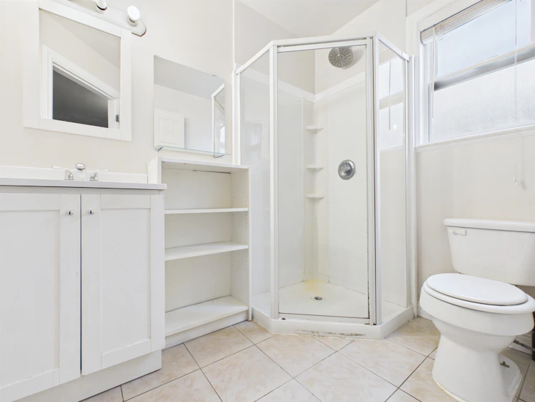 861 Greene Street, Coquitlam, BC, V3C 2B9 - 10