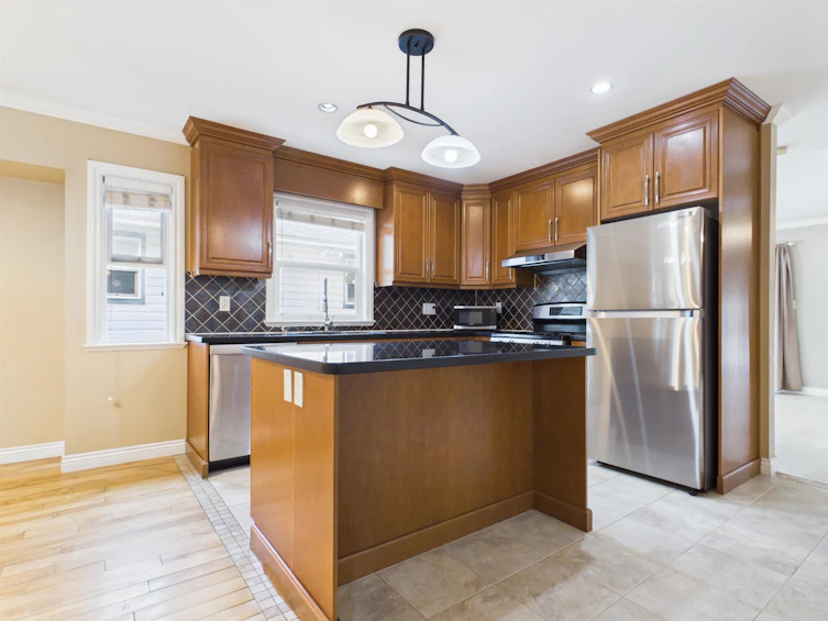 861 Greene Street, Coquitlam, BC, V3C 2B9 - 15