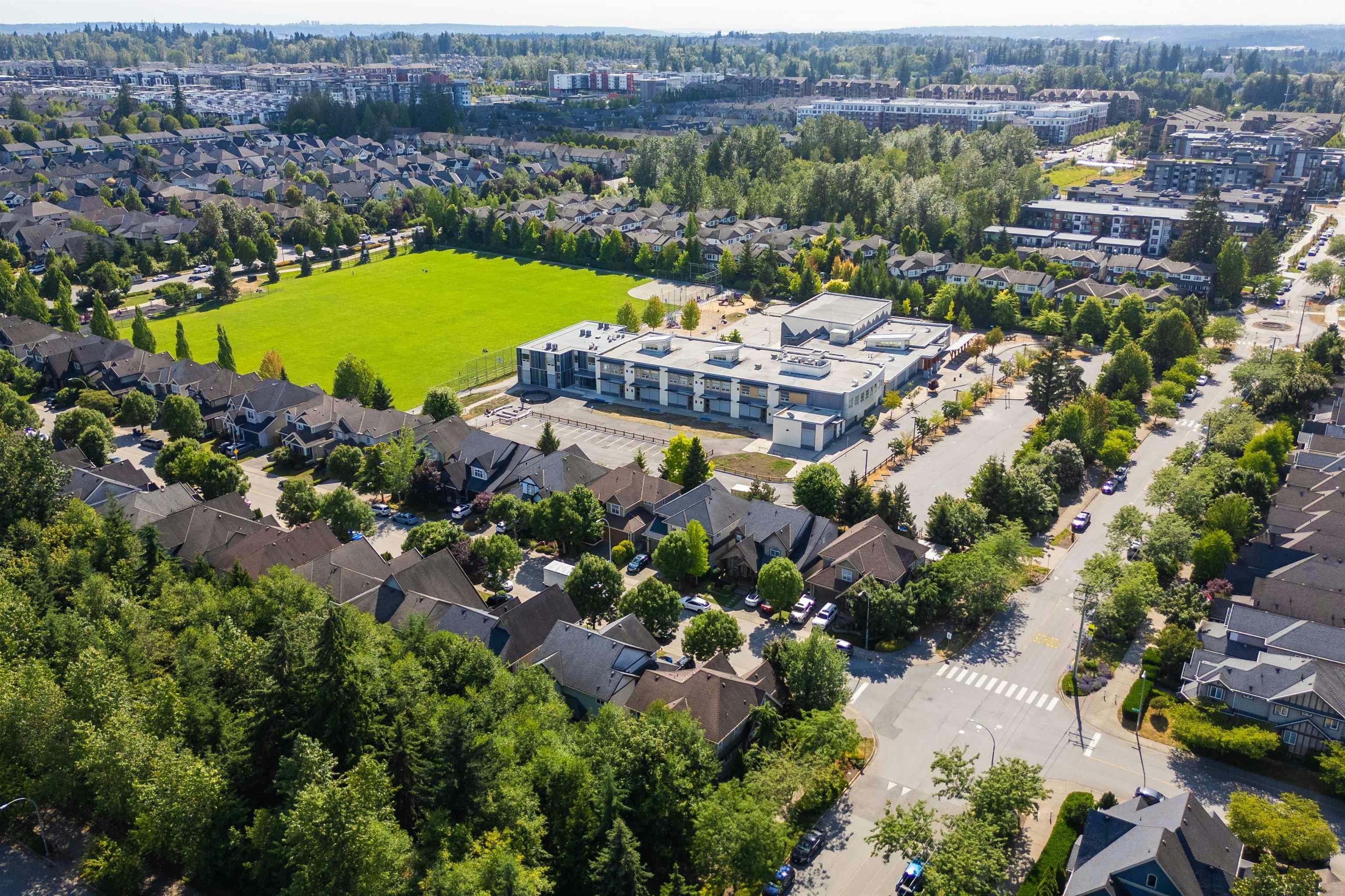 8266 211 Street, Langley, BC, V2Y 0E4 - 39