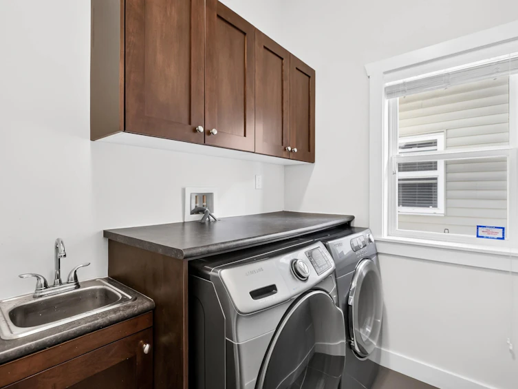 8266 211 Street, Langley, BC, V2Y 0E4 - 21