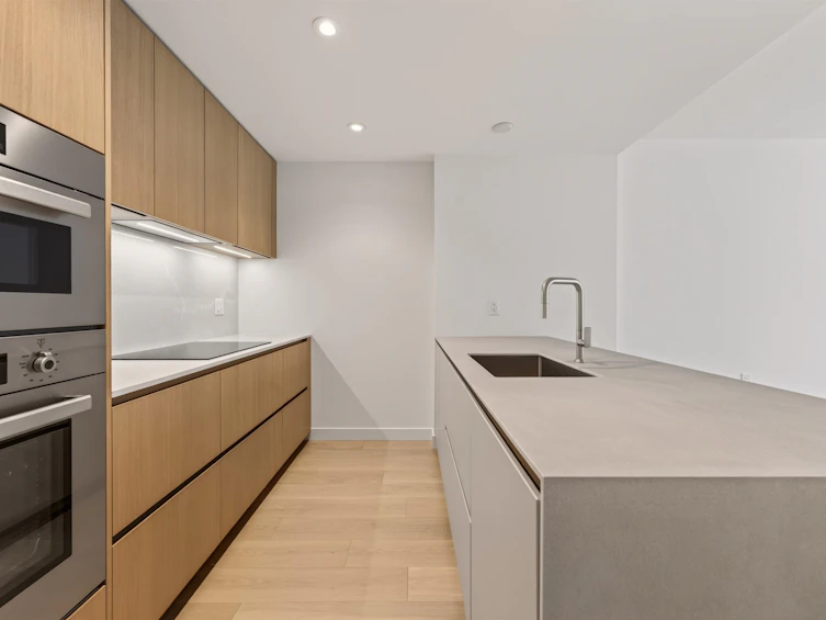302-1530 W 6th Avenue, Vancouver, BC, V6J 0J9 - 9