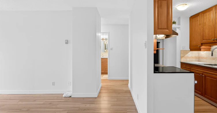 1306-2016 Fullerton Avenue, North Vancouver, BC, V7N 3E9 - 6