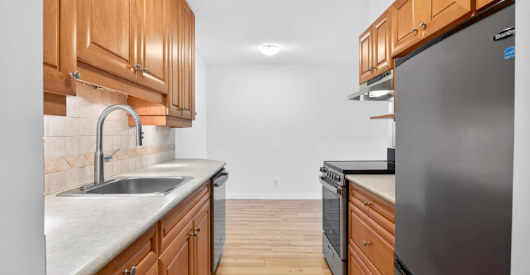1306-2016 Fullerton Avenue, North Vancouver, BC, V7N 3E9 - 4